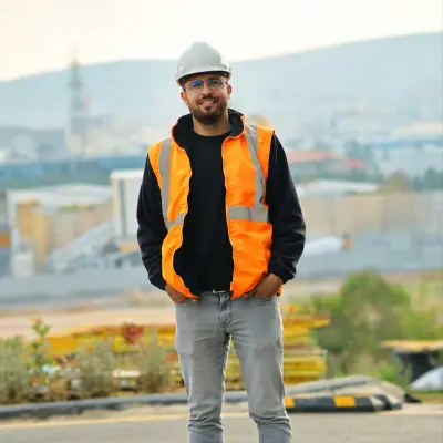 Builder